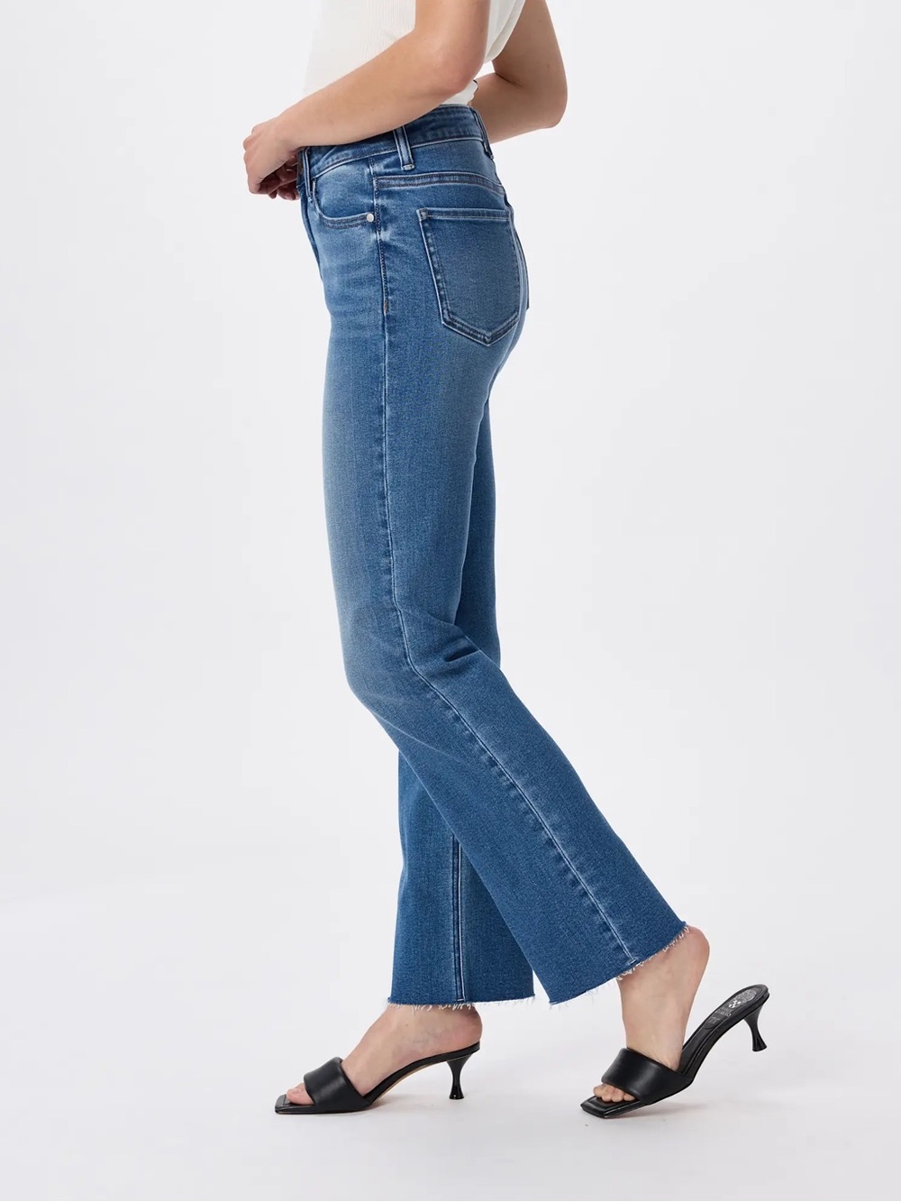 Quince Bella Stretch Straight Jeans in Twilight Blue Fray Regular 28 - Picture 5 of 17